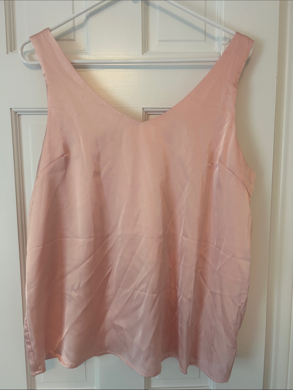 Classic Sleeveless Satin Tank Top - Blush Pink